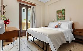 Spetses Center Comfy Apartment