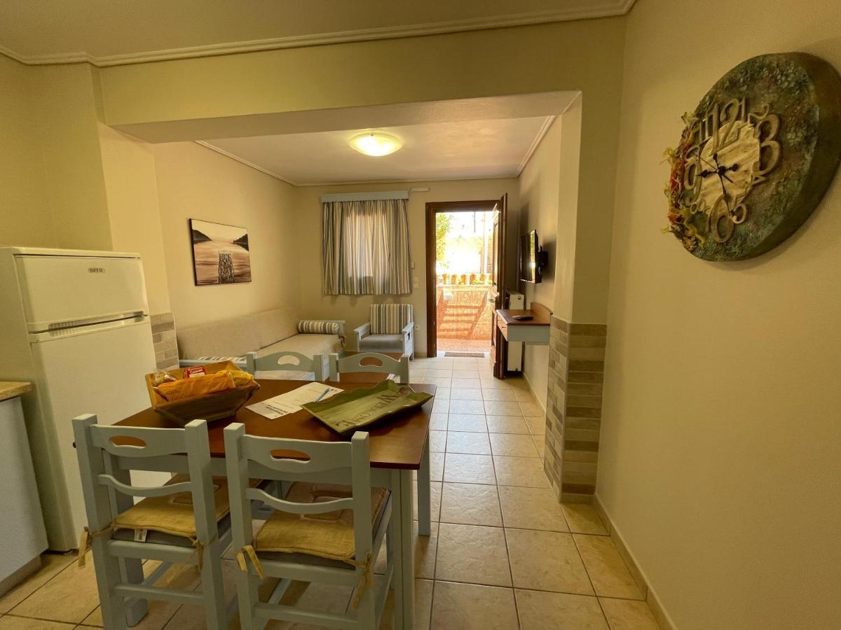 Spetses Center Comfy Apartment Extérieur photo